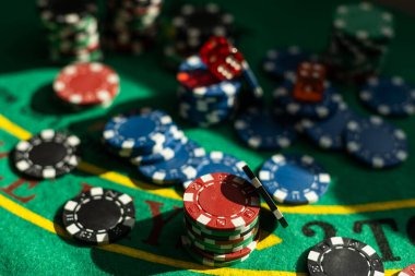 rrq88 platform showing Dream Catcher alongside football betting markets and payment methods